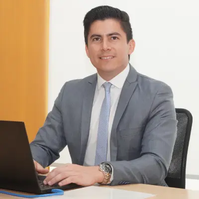César Vélez Andrade